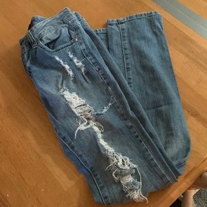 2010’s Style Miley Cyrus Max Jeans